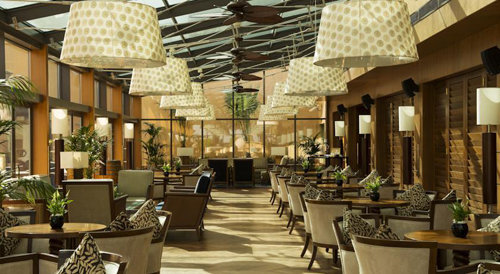 Reataurant and bar area at the Sofitel Dubai Jumeirah Beach