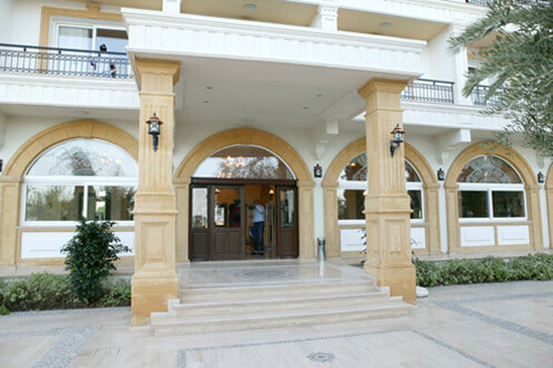 Hotel Entrance at the Altinkaya Holiday Resort