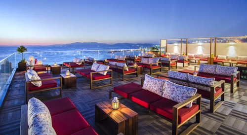Terrace bar at the Ilayda Avantgarde Hotel