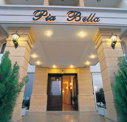 Hotel Entrance at the Pia Bella Hotel