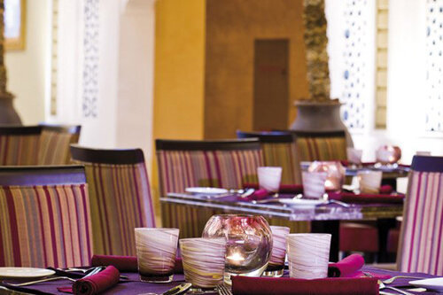 Restaurant and bar area at the Movenpick Hotel Ibn Battuta Gate