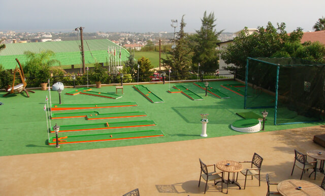 Golf area at the Bella View Hotel